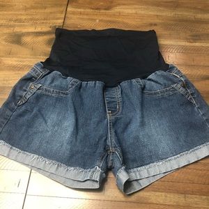 BellaVida maternity shorts